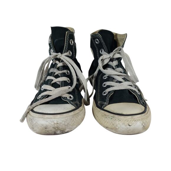 CONVERSE! CHUCK TAYLOR ALL STAR BLACK, WHITE HIGH TOP SNEAKERS, TENNIES! SZ 6 - Picture 5 of 10